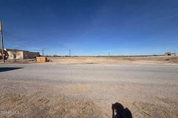0.83 Acres of Residential Land for Sale in Horizon City, Texas