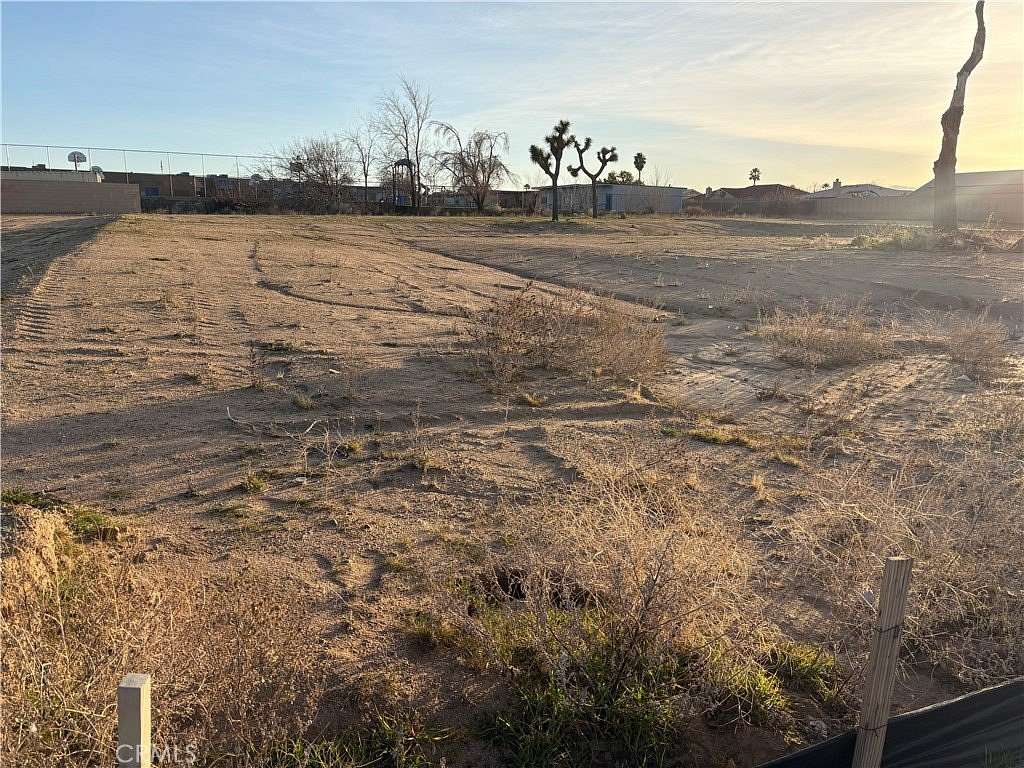 0.48 Acres of Residential Land for Sale in Hesperia, California