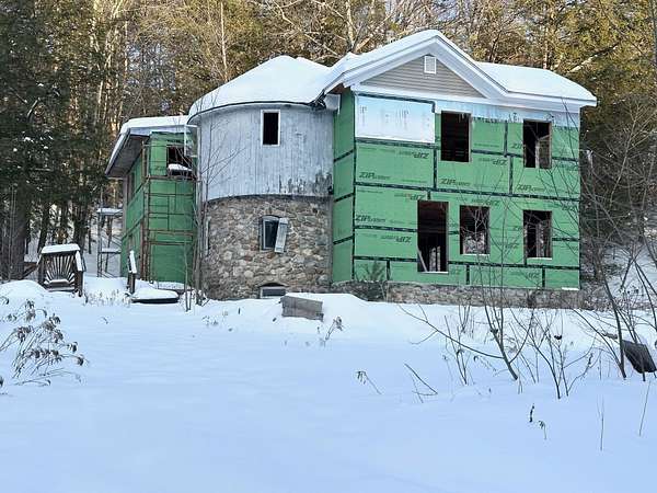 3.7 Acres of Residential Land with Home for Sale in Weare, New Hampshire