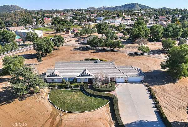 2.14 Acres of Land with Home for Sale in Lake Mathews, California