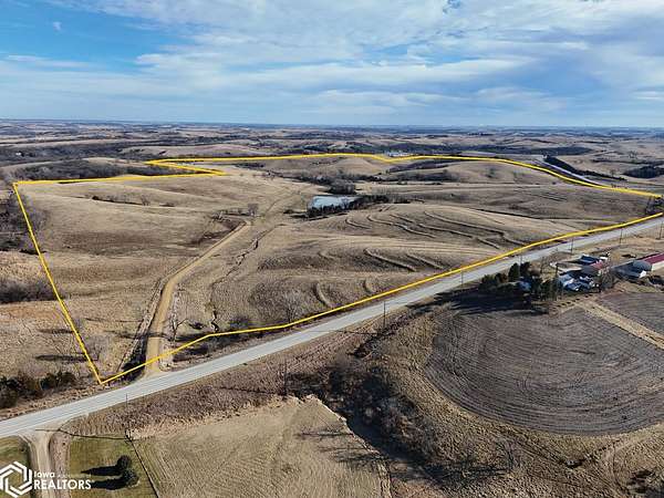 343 Acres of Agricultural Land for Sale in Guthrie Center, Iowa