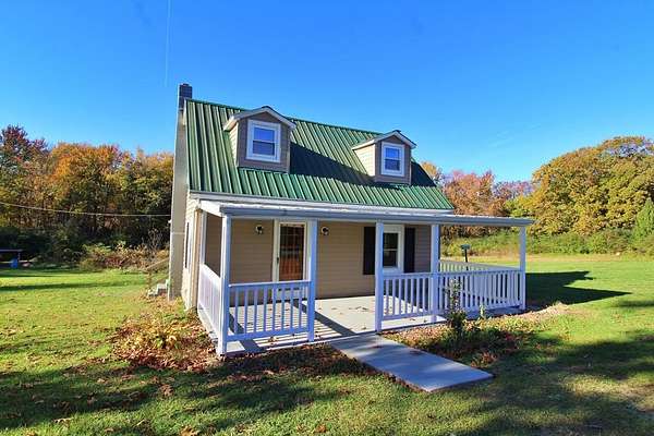 3.22 Acres of Residential Land with Home for Sale in Pamplin City, Virginia