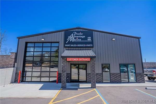 22 Acres of Mixed-Use Land for Sale in Sunrise Beach, Missouri