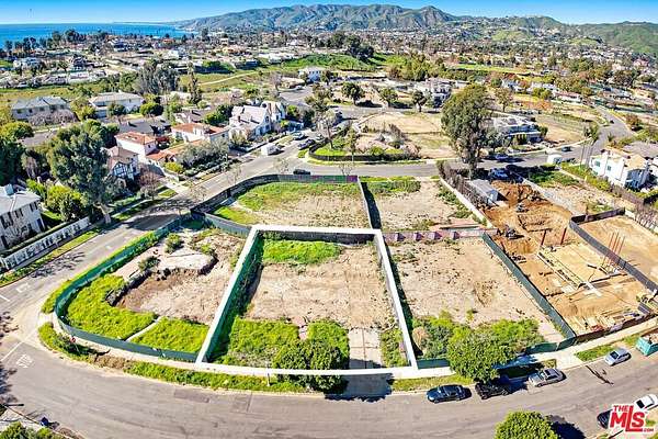 0.19 Acres of Residential Land for Sale in Pacific Palisades, California
