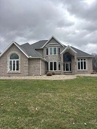 8.4 Acres of Land with Home for Sale in Mansfield, Ohio