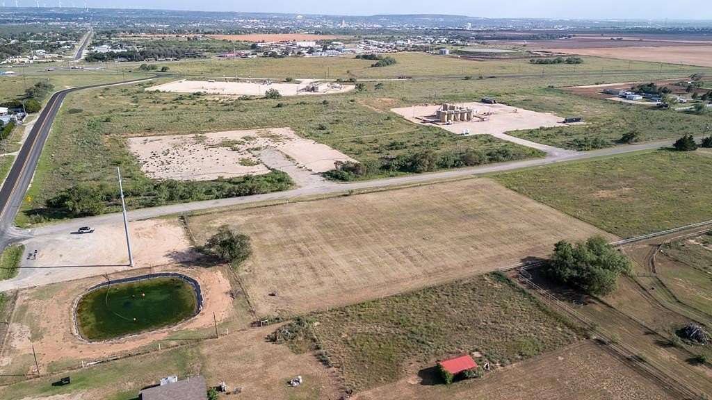 2.73 Acres of Mixed-Use Land for Sale in Big Spring, Texas