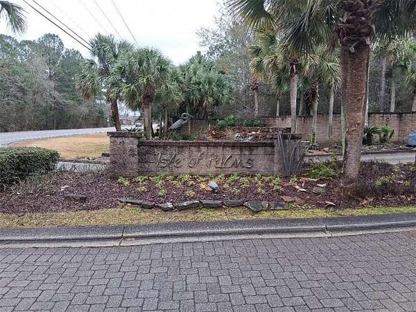 0.7 Acres of Residential Land for Sale in Mobile, Alabama