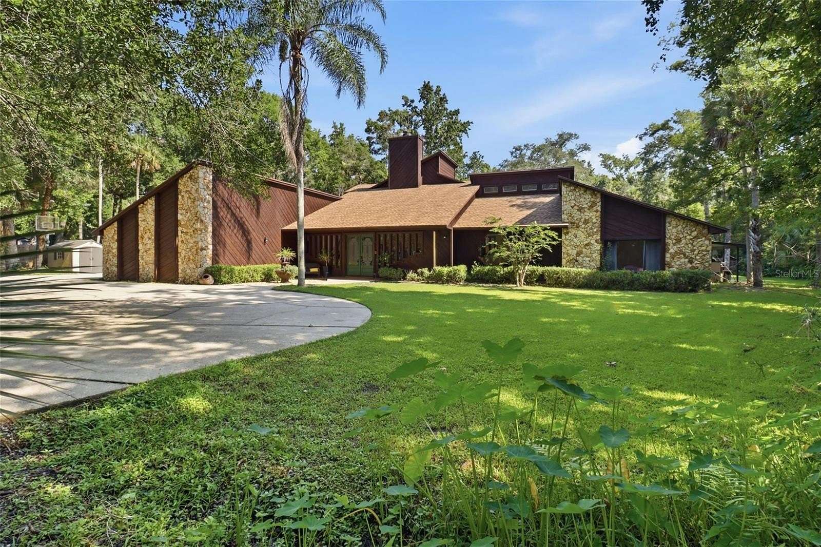 2.22 Acres of Land with Home for Sale in Winter Springs, Florida