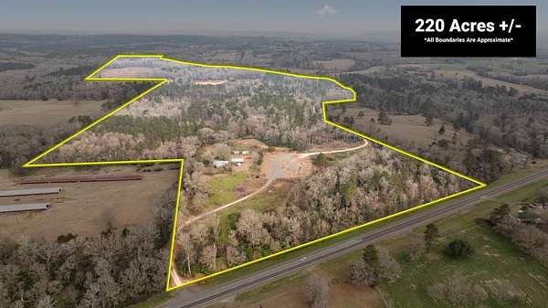 220 Acres of Recreational & Residential Land for Sale in Nacogdoches, Texas