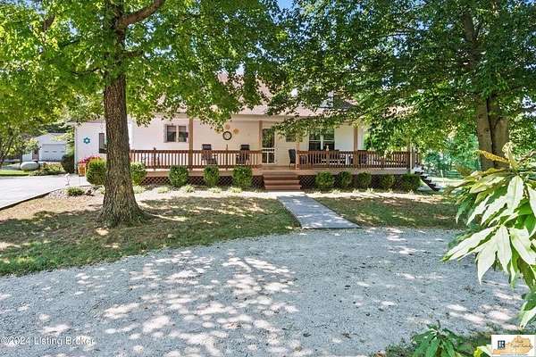 5 Acres of Land with Home for Sale in Cub Run, Kentucky