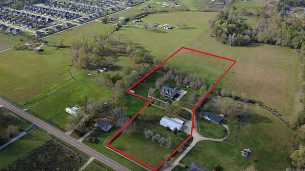 5 Acres of Land with Home for Sale in Hammond, Louisiana