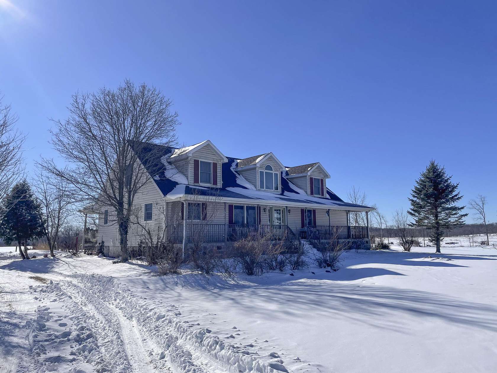 33.4 Acres of Land with Home for Sale in Manchester, Michigan