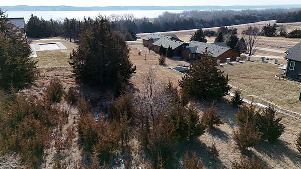 1 Acre of Residential Land for Sale in Yankton, South Dakota