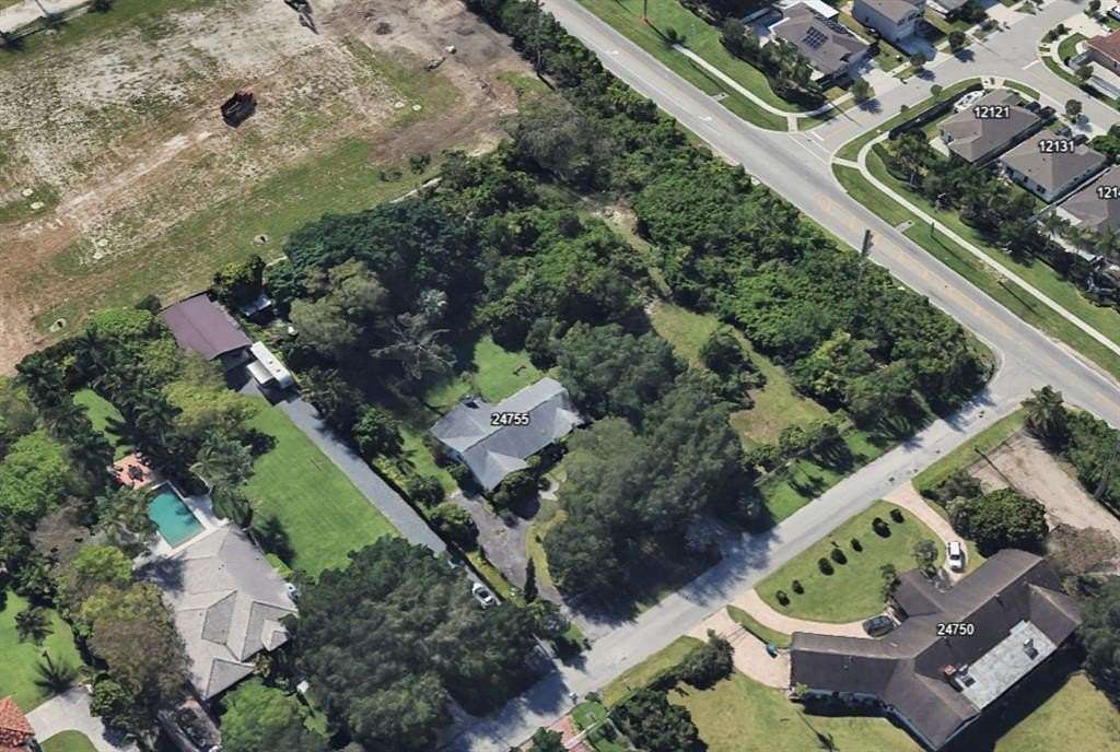 2 Acres of Residential Land with Home for Sale in Homestead, Florida