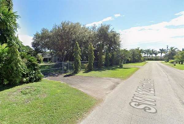2 Acres of Land with Home for Sale in Homestead, Florida