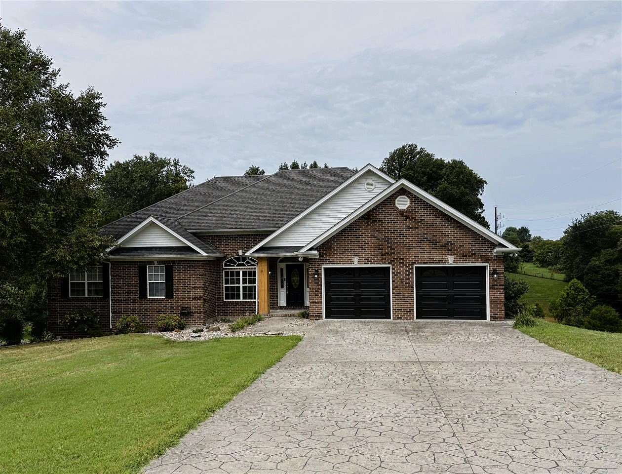 2.2 Acres of Land with Home for Sale in Glasgow, Kentucky