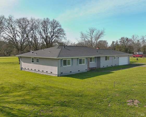 3.38 Acres of Residential Land with Home for Sale in Santa Rosa, California