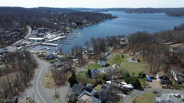 0.33 Acres of Land for Sale in Jefferson Township, New Jersey