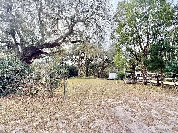 0.38 Acres of Residential Land for Sale in Fort McCoy, Florida