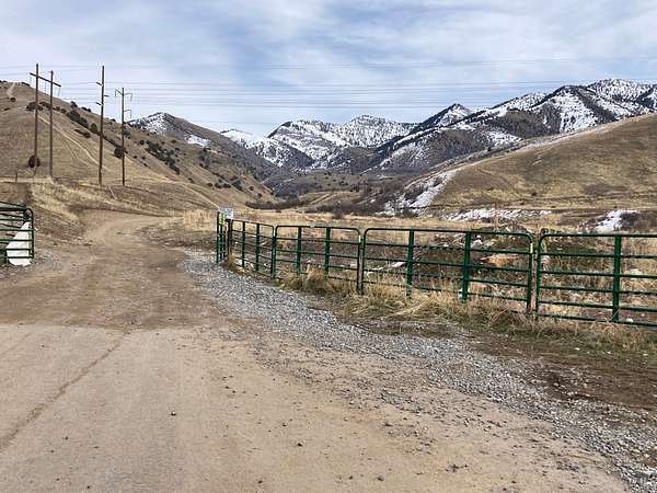 10 Acres of Recreational Land for Sale in Hyde Park, Utah