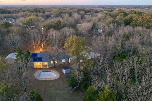 5.28 Acres of Improved Mixed-Use Land for Sale in Terrell, Texas