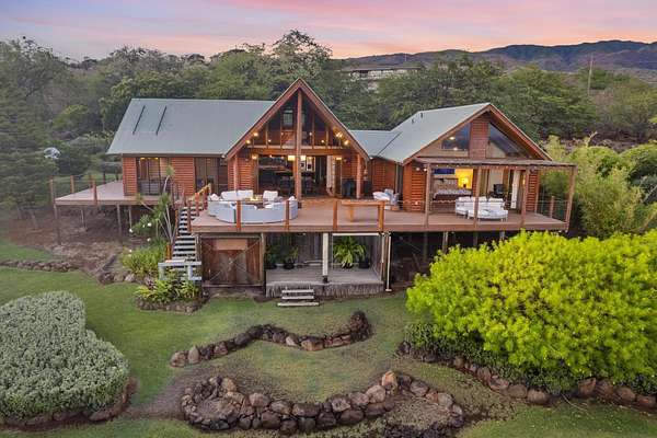 4.19 Acres of Land with Home for Sale in Kaunakakai, Hawaii