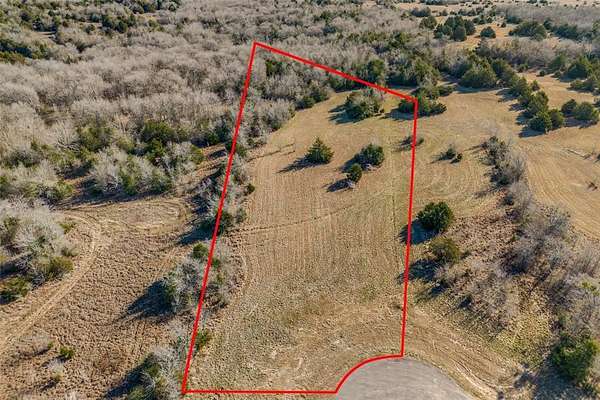 3.16 Acres of Residential Land for Sale in East Tawakoni, Texas