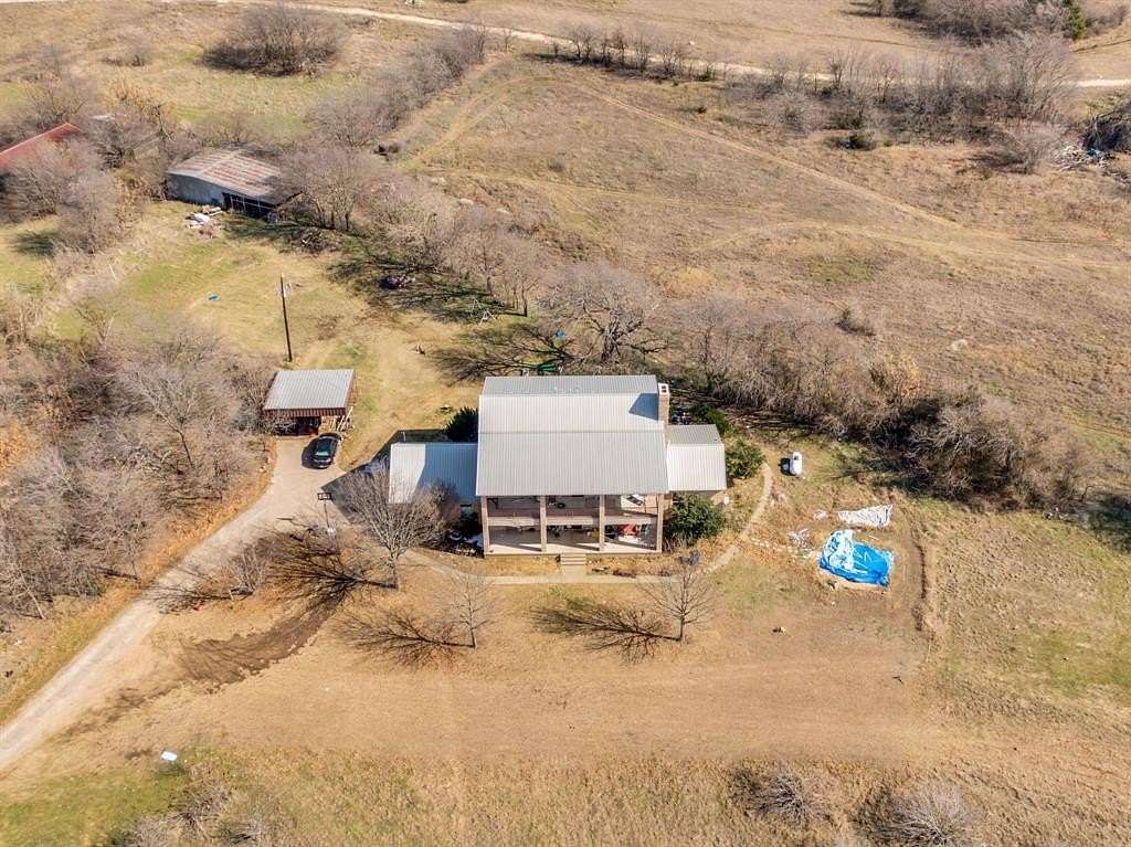 13 Acres of Land with Home for Sale in Midlothian, Texas