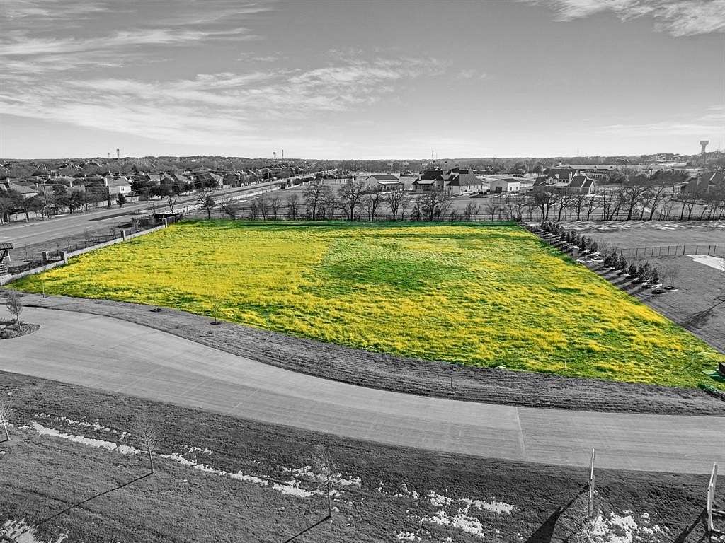 2 Acres of Residential Land for Sale in Bartonville, Texas