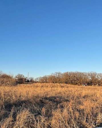 1 Acre of Residential Land for Sale in Springtown, Texas