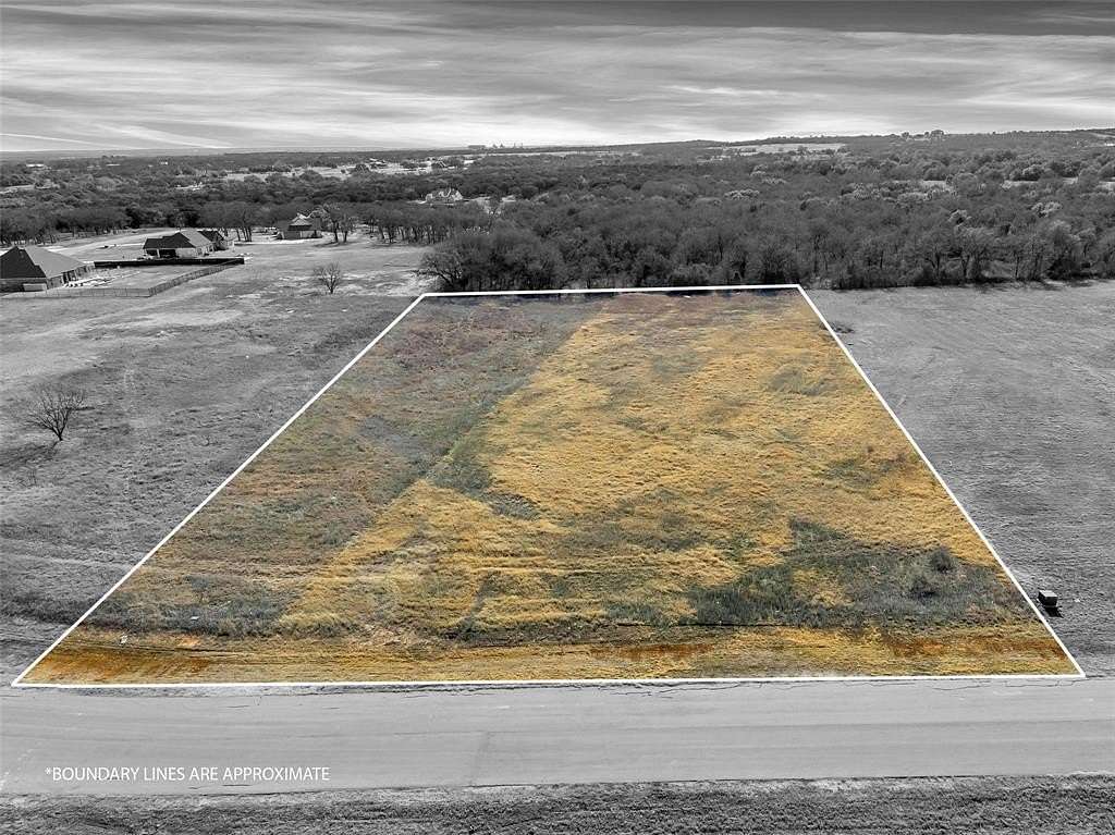 2 Acres of Residential Land for Sale in Granbury, Texas