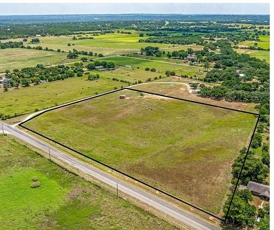 8.5 Acres of Residential Land for Sale in Rainbow, Texas