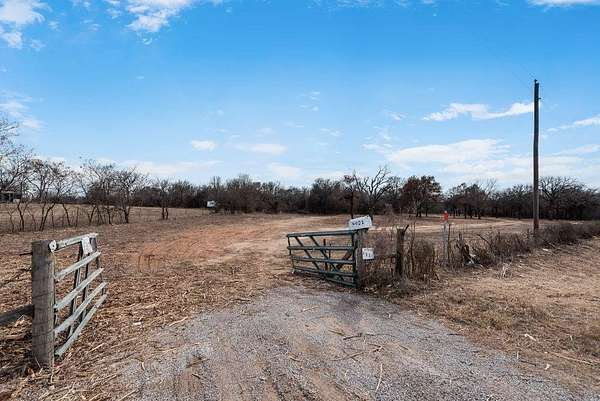12.8 Acres of Recreational Land for Sale in Dublin, Texas