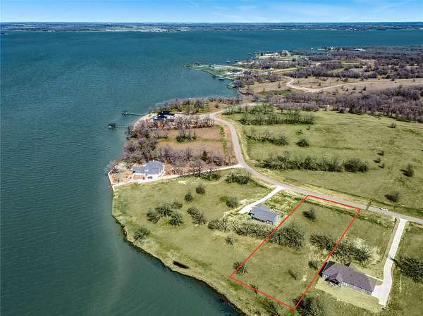 1 Acre of Residential Land for Sale in Streetman, Texas