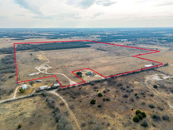 177 Acres of Land for Sale in Chico, Texas