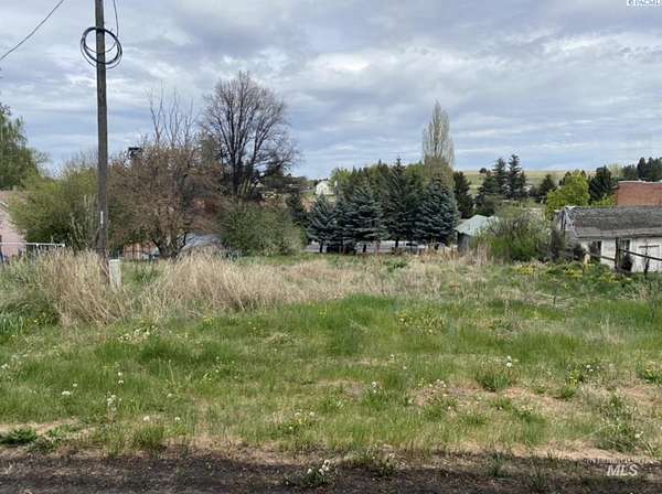 0.17 Acres of Residential Land for Sale in Uniontown, Washington