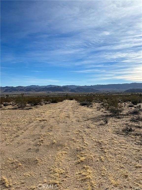 2.5 Acres of Land for Sale in Joshua Tree, California