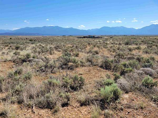 8 Acres of Residential Land for Sale in El Prado, New Mexico