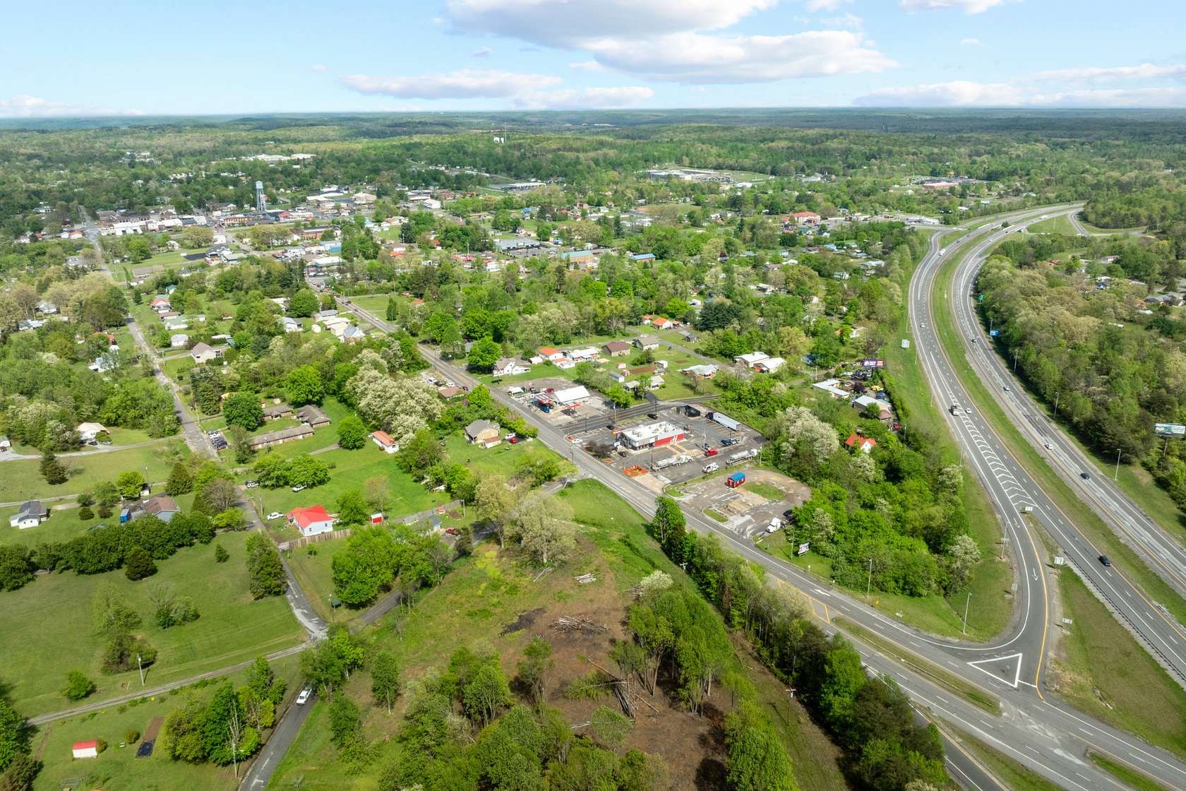 1.1 Acres of Mixed-Use Land for Sale in Monterey, Tennessee