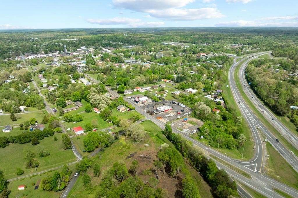 1.1 Acres of Mixed-Use Land for Sale in Monterey, Tennessee
