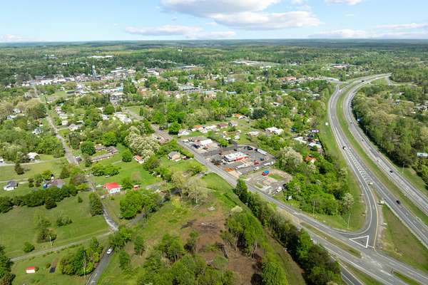 1.1 Acres of Mixed-Use Land for Sale in Monterey, Tennessee