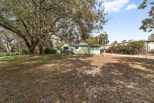 2.14 Acres of Residential Land with Home for Sale in Belleview, Florida