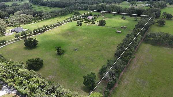 20 Acres of Land with Home for Sale in Ocala, Florida