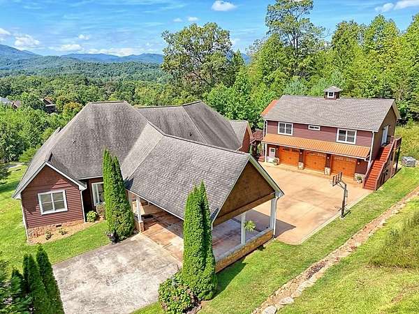 3.1 Acres of Residential Land with Home for Sale in Franklin, North Carolina