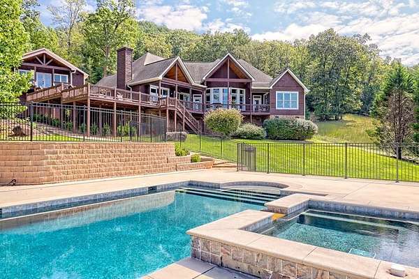 3.1 Acres of Land with Home for Sale in Franklin, North Carolina