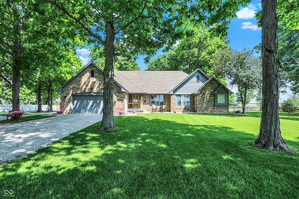 3.55 Acres of Residential Land with Home for Sale in Charlottesville, Indiana