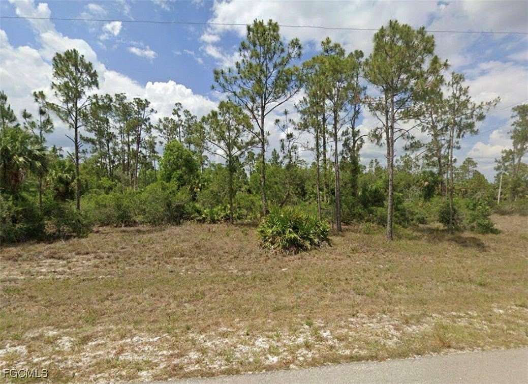 0.25 Acres of Residential Land for Sale in Alva, Florida