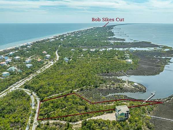 1.33 Acres of Residential Land for Sale in St. George Island, Florida
