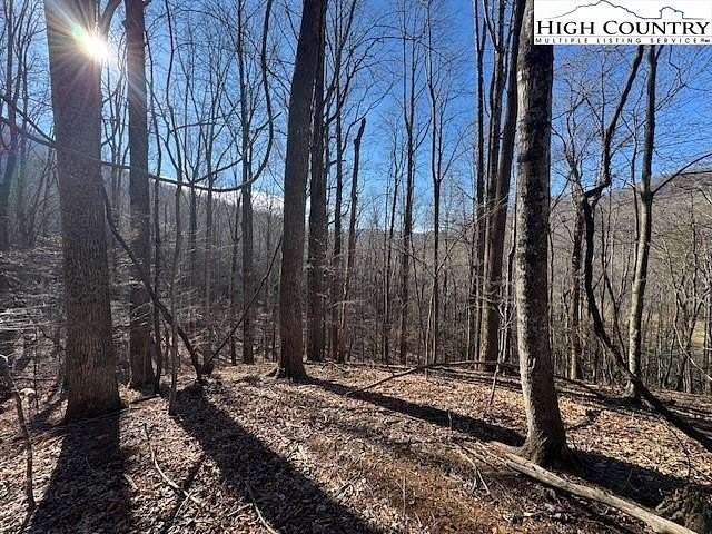 4 Acres of Residential Land for Sale in West Jefferson, North Carolina