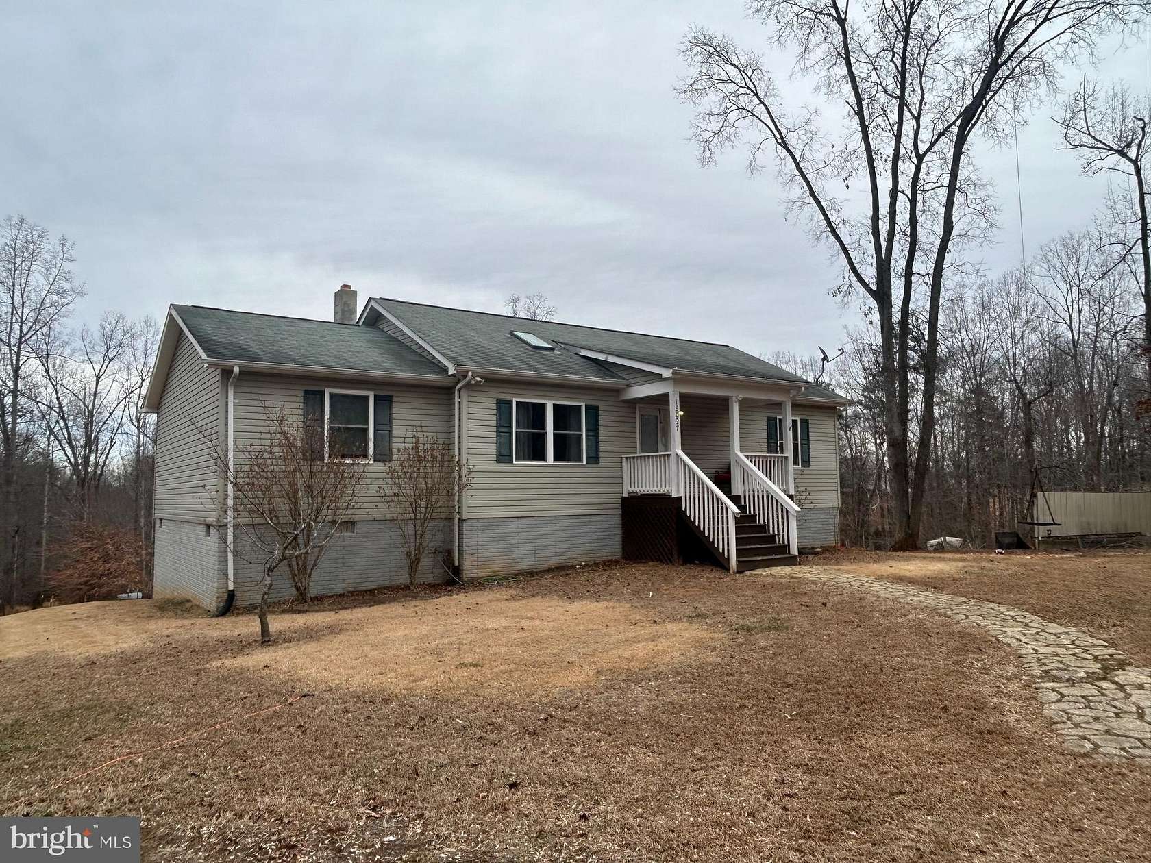 3.38 Acres of Residential Land with Home for Sale in Amissville, Virginia